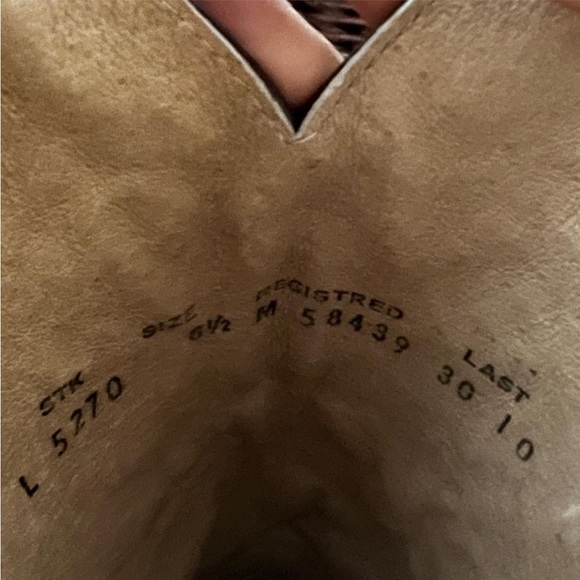 Circle G Cowboy Boots size 8.5
worn maybe 3 times 
genuine leather - Picture 5 of 8